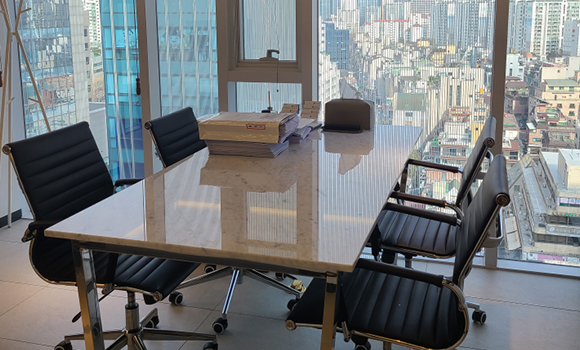 법무법인 동주 서울사무소 엘렌타워 내부 5